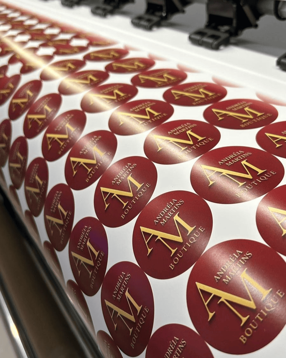 Decal nhựa