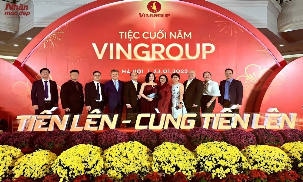 Biển hiệu và bảng nhận diện của Logo Vingroup