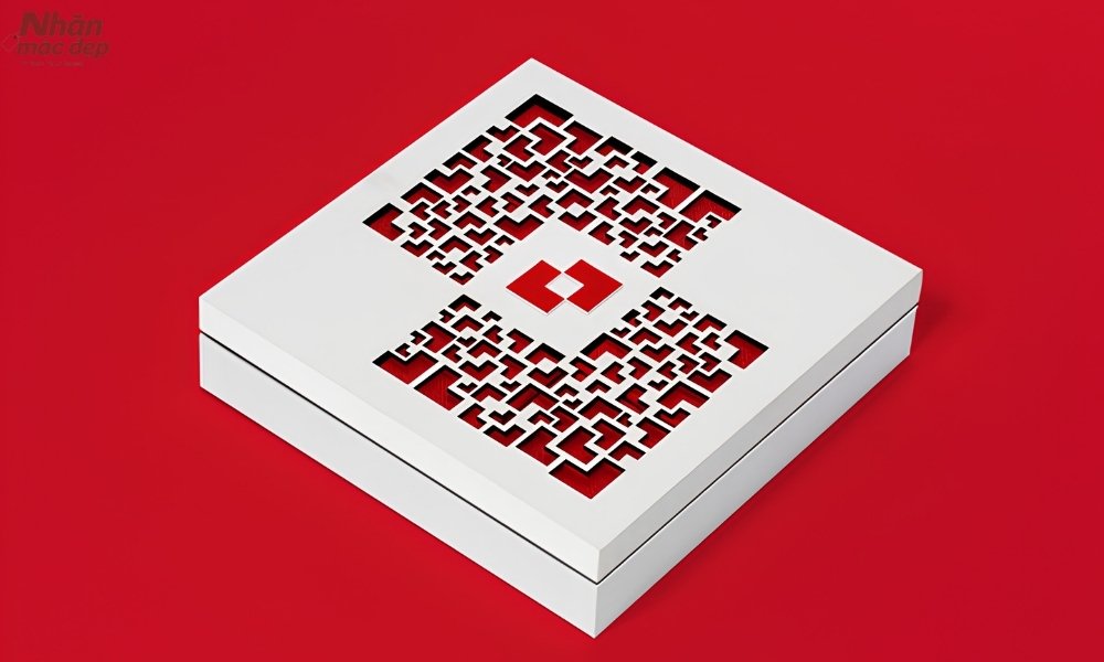 Hộp quà có logo ngân hàng Techcombank